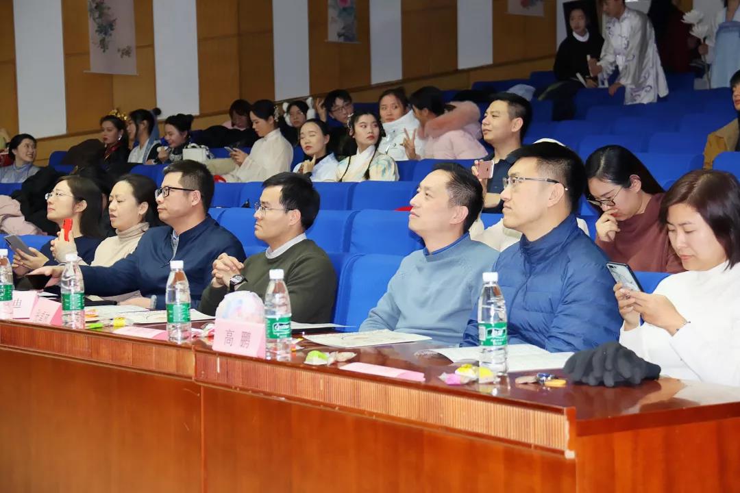 aabda568fc994cee9a00f6b03dfe332c.jpg 微信图片_20191216162535.jpg